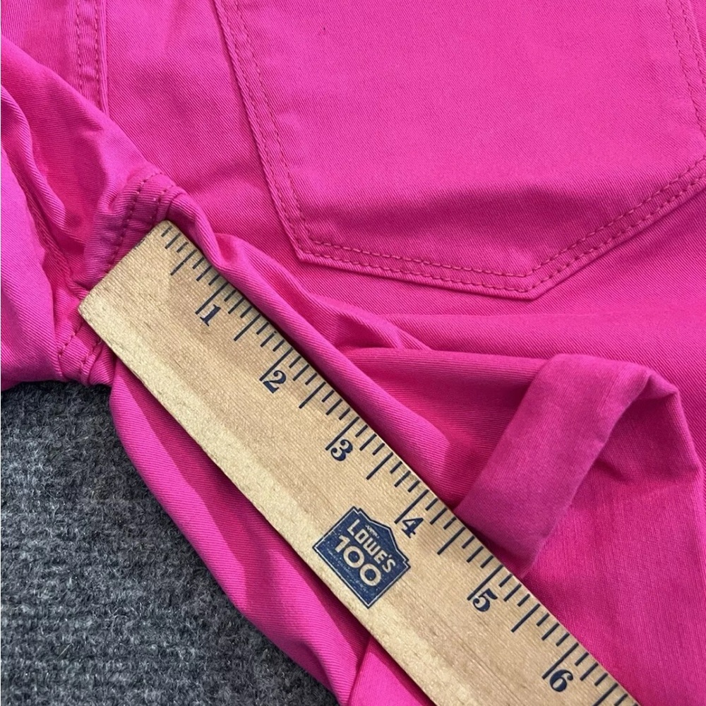 NWT Crown & Ivy Shorts Size 8 Hot Pink Woman’s Mid Rise $54.50 - Picture 4 of 9